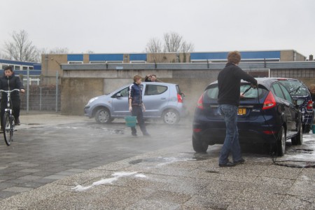 De autowasdag is gestart.